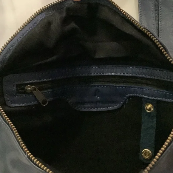 Sarah Feldman Navy Blue Crossbody Bag, Brand New - Picture 3 of 3